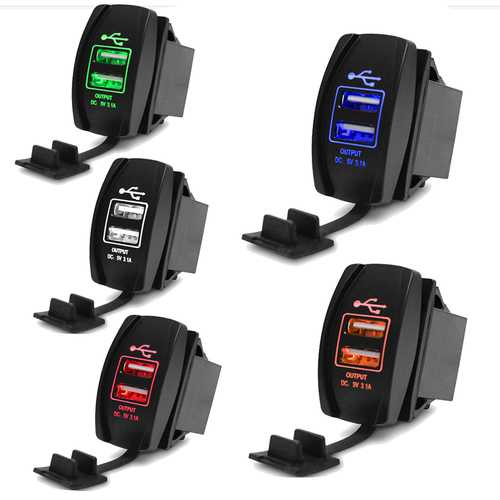 3.1A 12-24V 2 USB Car Cigarette Lighter Socket Splitter US Plug Charger For iphoneX 8/8Plus Samsung