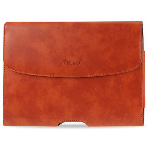 REIKO SMOOTH HORIZONTAL LEATHER POUCH IN ORANGE